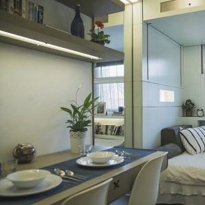 Camden Residence Accommodation - Premium Studio Dining Area