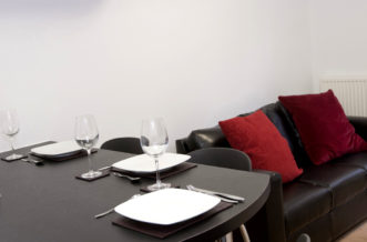 Farringdon Residence Accommodation - Dining Area