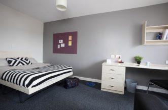 Euston Somerset Court Residence Accommodation - Bedroom
