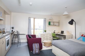 Euston Somerset Court Residence Accommodation - Bedroom