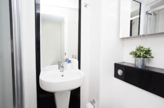 King's Cross residence accommodation - En-Suite Room