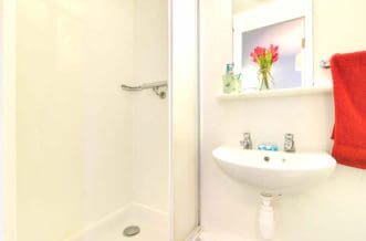 Holloway Road Residence Accommodation - Bathroom