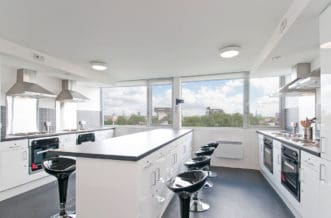 Chelsea Residence Accommodation - Kitchen