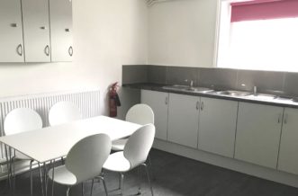 Paddington residence accommodation - Kitchen