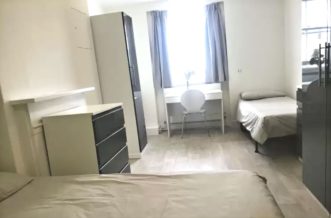 Paddington residence accommodation - Triple Room