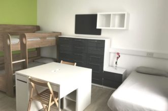 Hyde Park residence accommodation - Triple Room