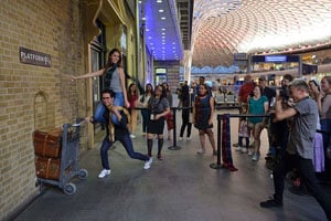 Cmglee_London_Kings_Cross_Platform_9_3_4