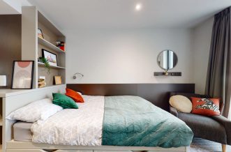 Chapter Ealing — image 12 of 15