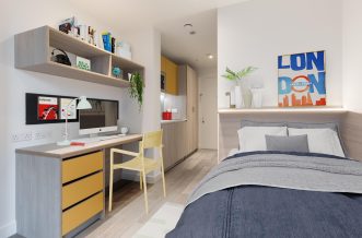 Chapter London Bridge — image 3 of 15